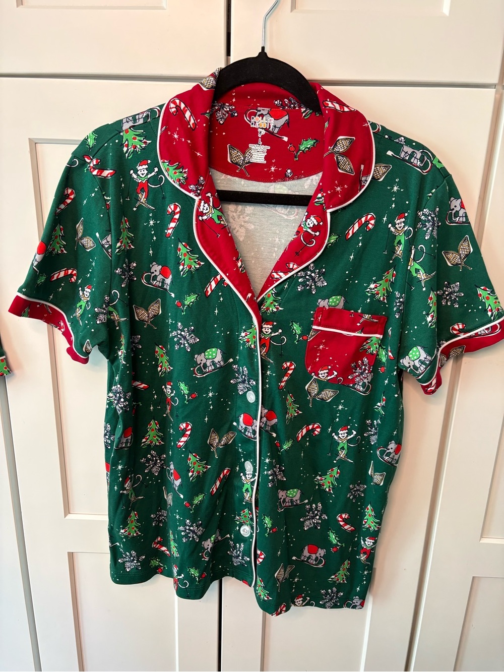 Roller Rabbit Green and Red Short-Sleeve Holiday Button-Down Pajama Set